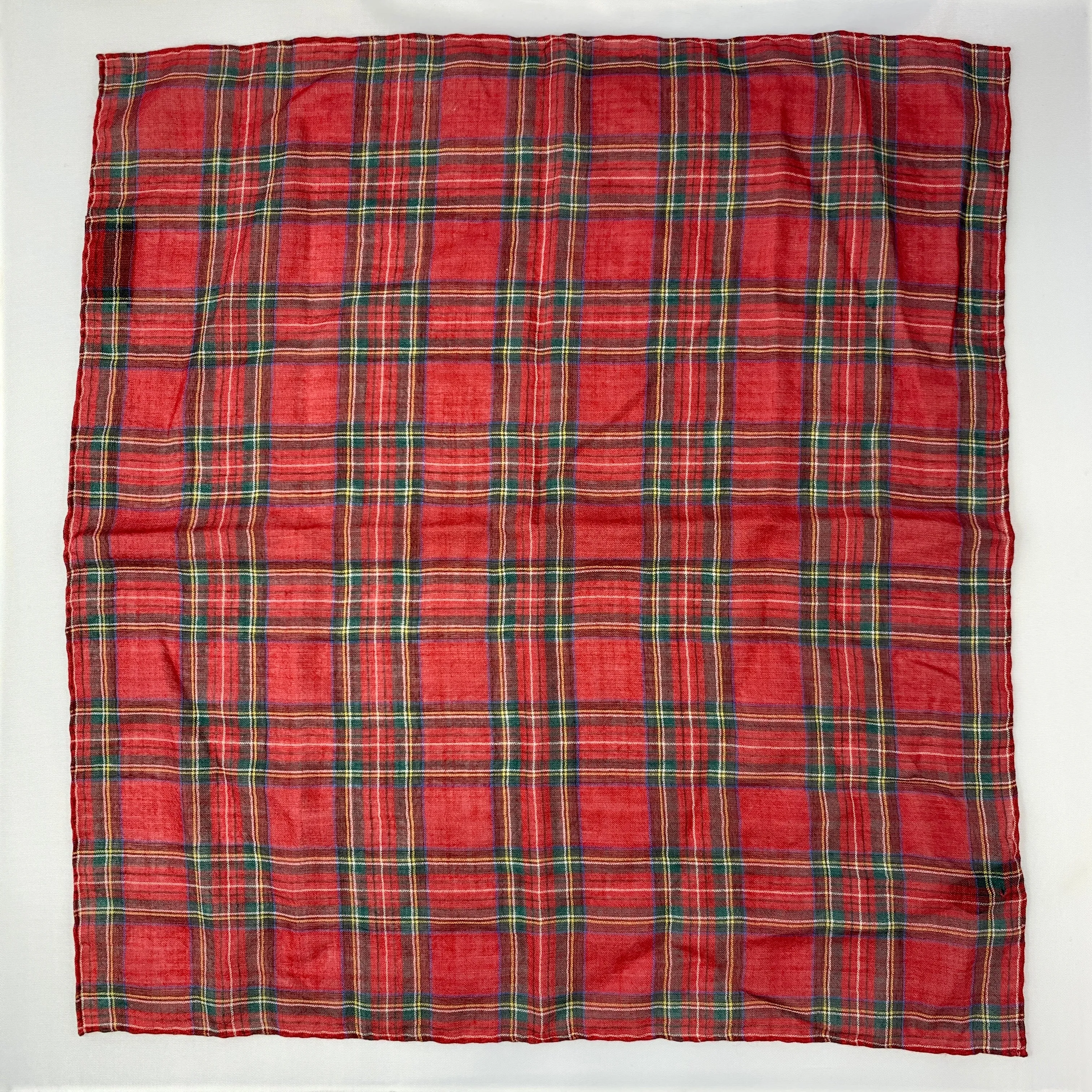 Gucci Plaid Tartan Pocket Square in Red